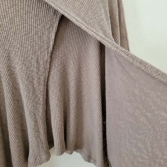 FP Beach Ribbed Mock Neck.Open Back Sweater XS - Picture 5 of 7
